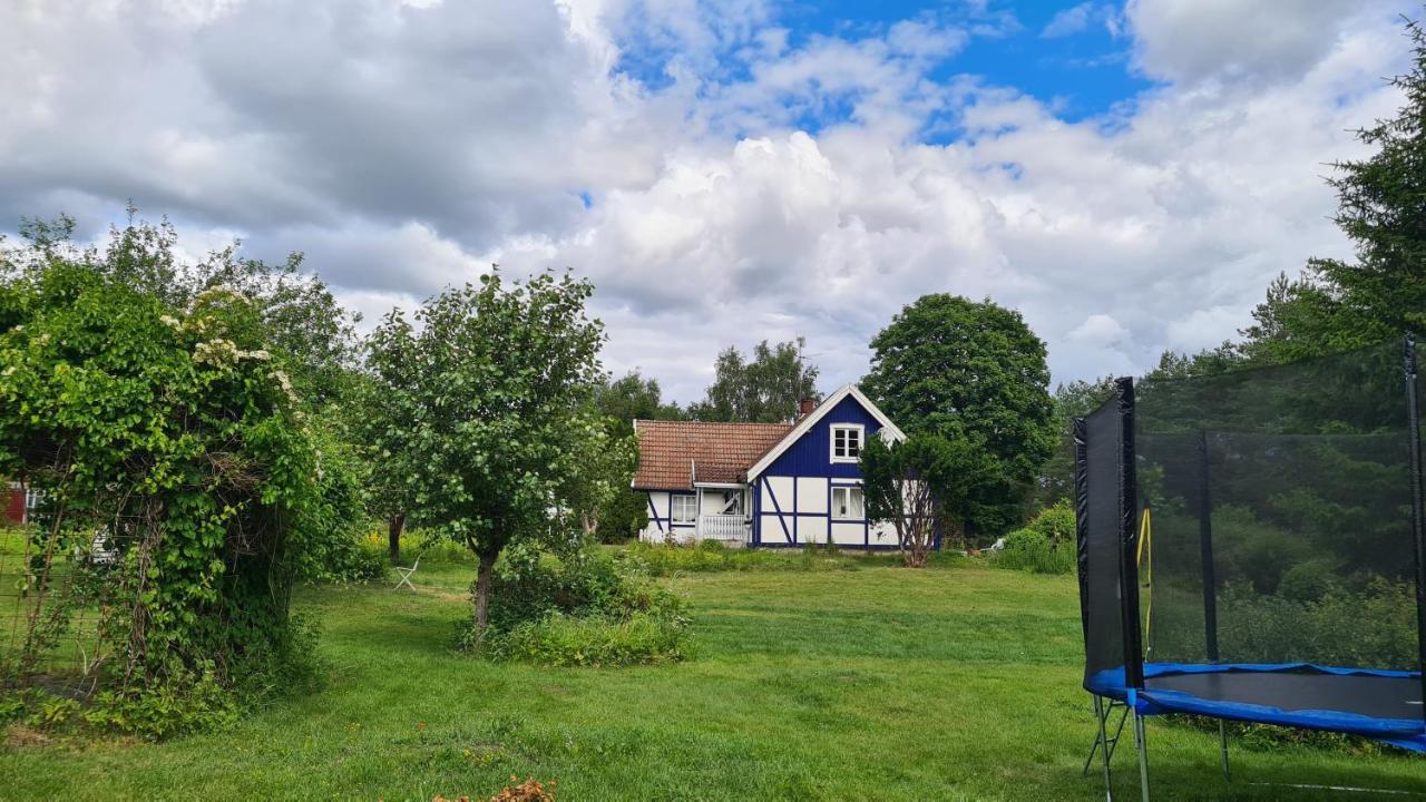 Villa Luna Breakfast Hotel Killeberg Exterior photo